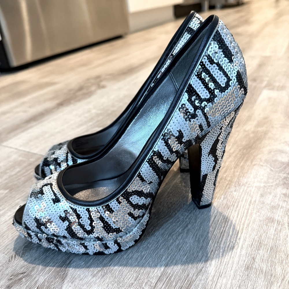 Coach Ashley Leopard Sequin Peep-Toe Heels - Silver & Black NEW